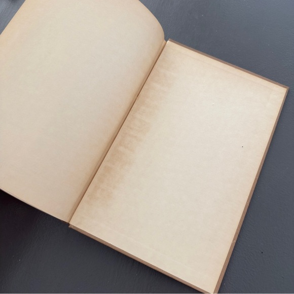 Brave Men Ernie Pyle Vintage Brown Hardcover Book 1944 Rationed Paper - Picture 7 of 11